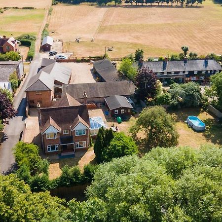 Redbrook Farm Bnb - Gateway To The New Forest Фордингбридж Екстериор снимка