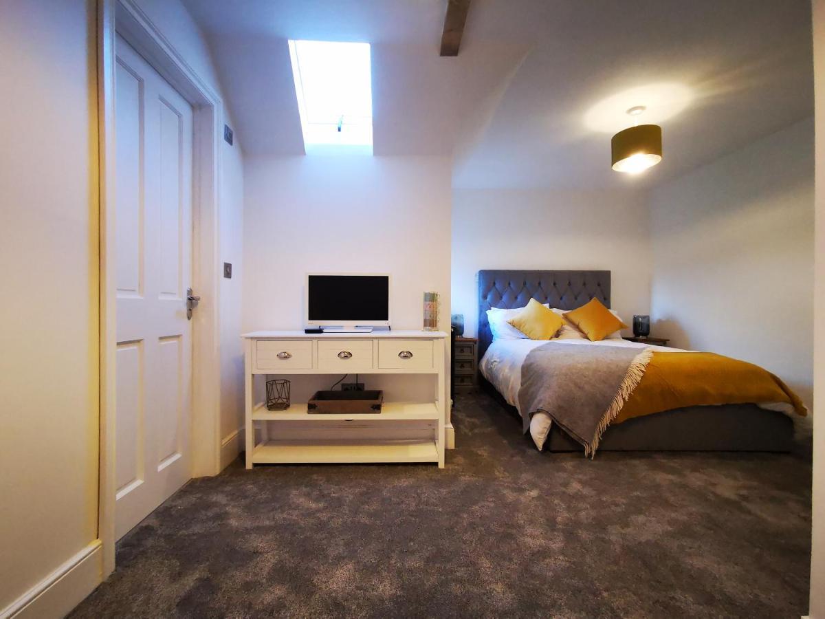 Redbrook Farm Bnb - Gateway To The New Forest Фордингбридж Екстериор снимка