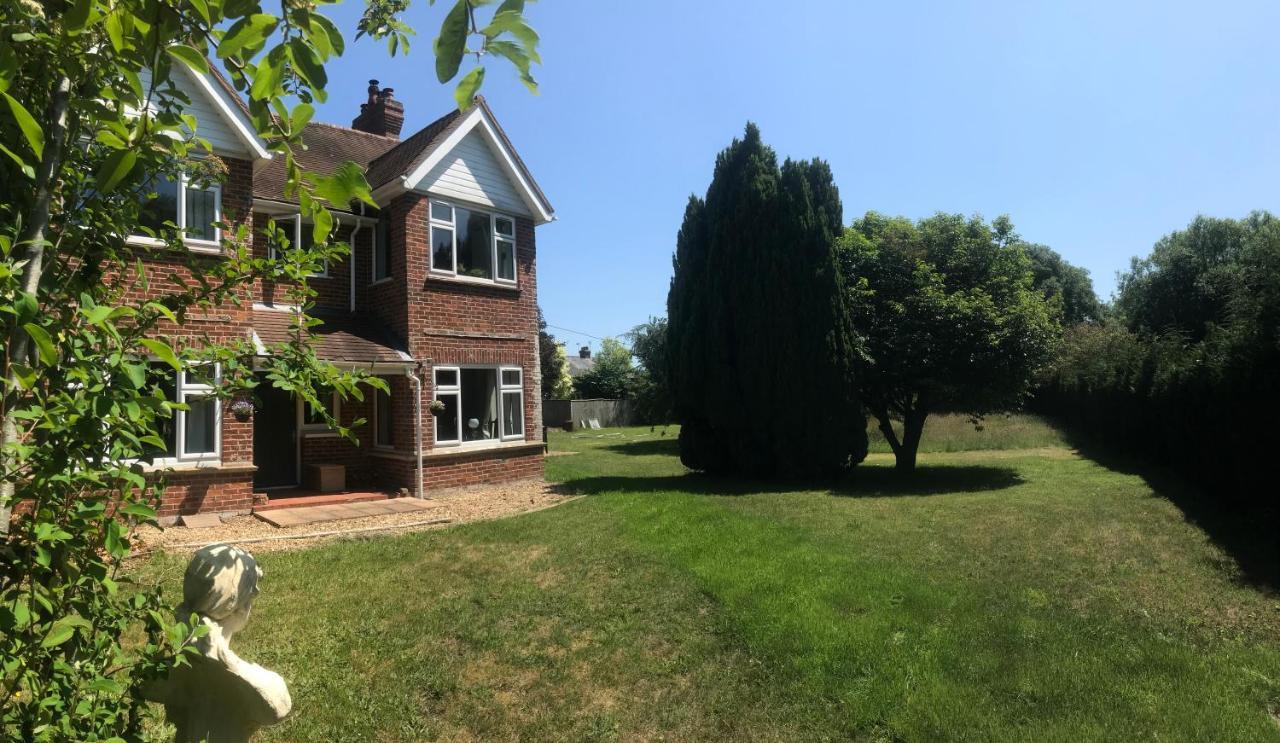 Redbrook Farm Bnb - Gateway To The New Forest Фордингбридж Екстериор снимка