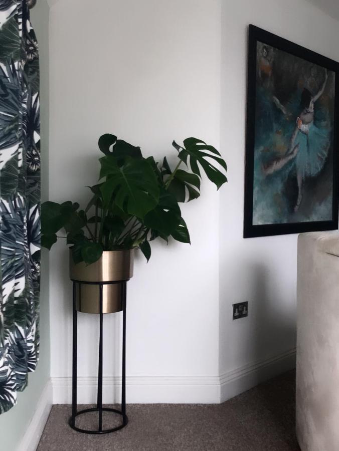 Redbrook Farm Bnb - Gateway To The New Forest Фордингбридж Екстериор снимка