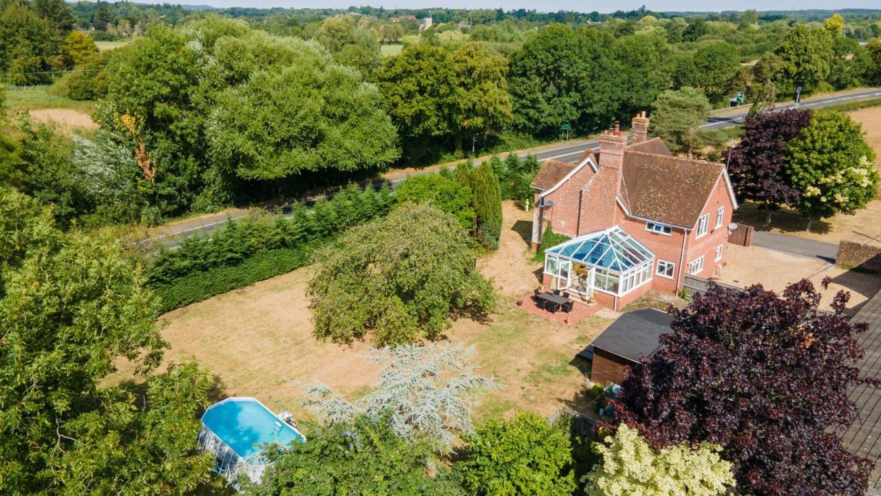 Redbrook Farm Bnb - Gateway To The New Forest Фордингбридж Екстериор снимка